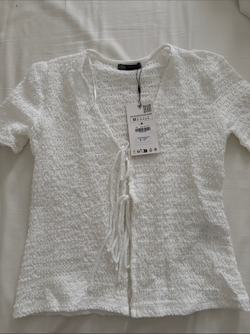 Zara White Textured Tie-Front Short Sleeve Top with Front Ties